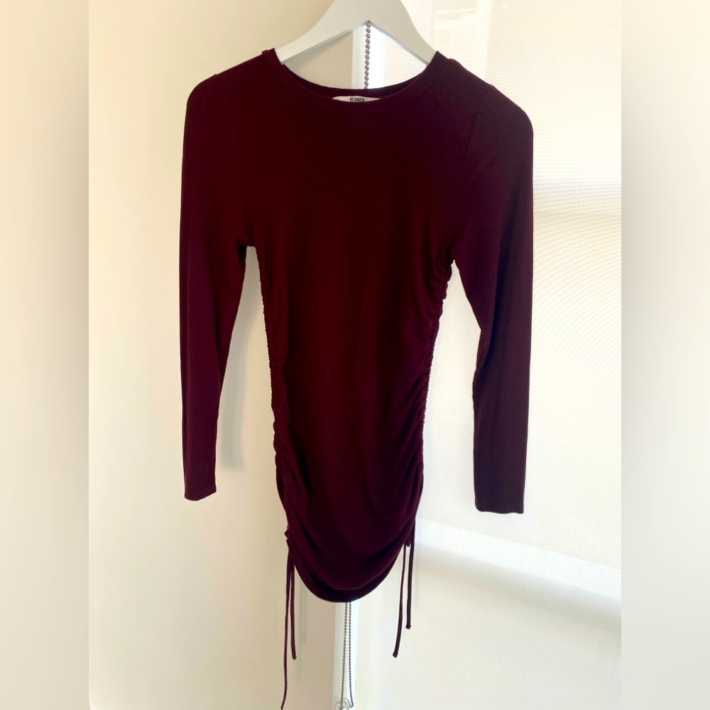 BB Dakota by Steve Madden Burgandy Ribbed Long Sleeve Rouched Top Size M